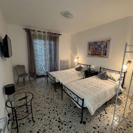 Romafatata: Intero Appartamento Exterior foto